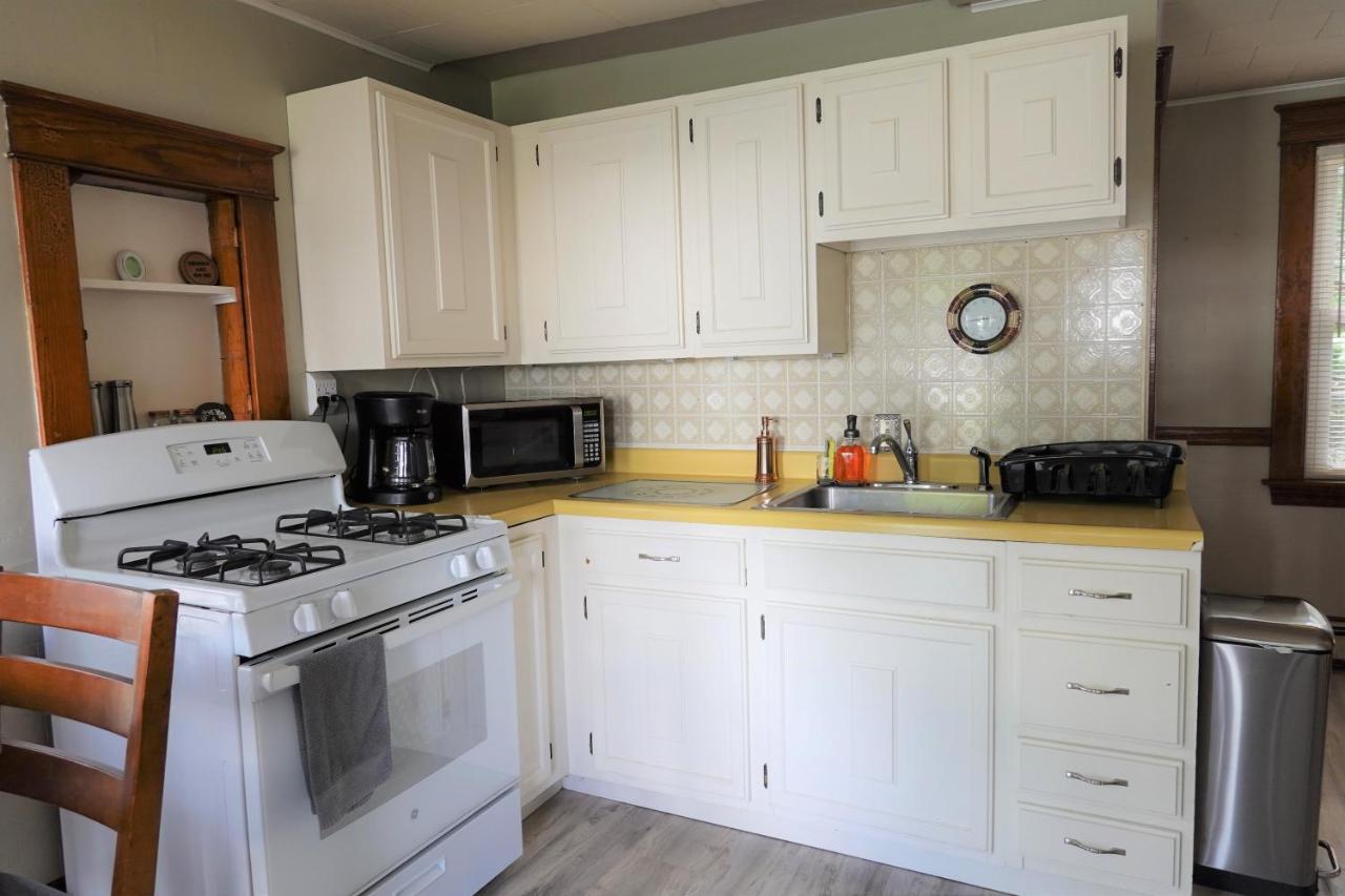 Sunnyside Home Near Sunday River, Black Mountain, Lakes And Hikes Rumford Ngoại thất bức ảnh